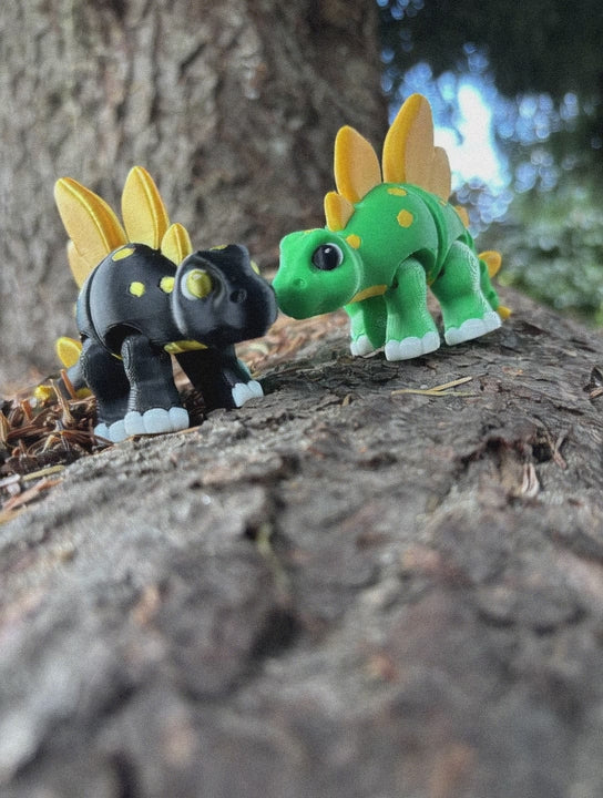 Sunny & Shadow, Spidshale-Stegoerne fra Glimmerbregne-skoven